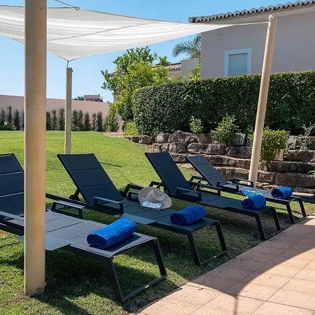 Casa Caledonia
